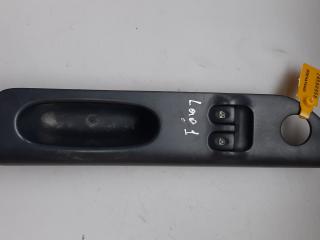 кнопка стеклоподъемника двери передней левой Renault Laguna 1 поколение [рестайлинг] 1999, 1.9 л., дизель, 7700417103