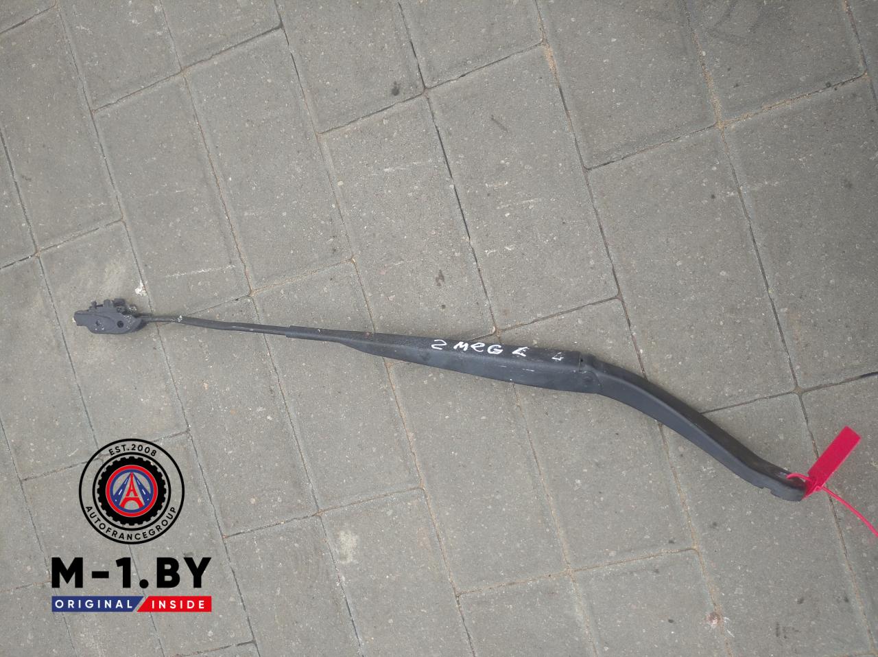 щеткодержатель (поводок стеклоочистителя, дворник) Renault Megane 2 поколение (2002 - 2006), 8200417218 - фото №1