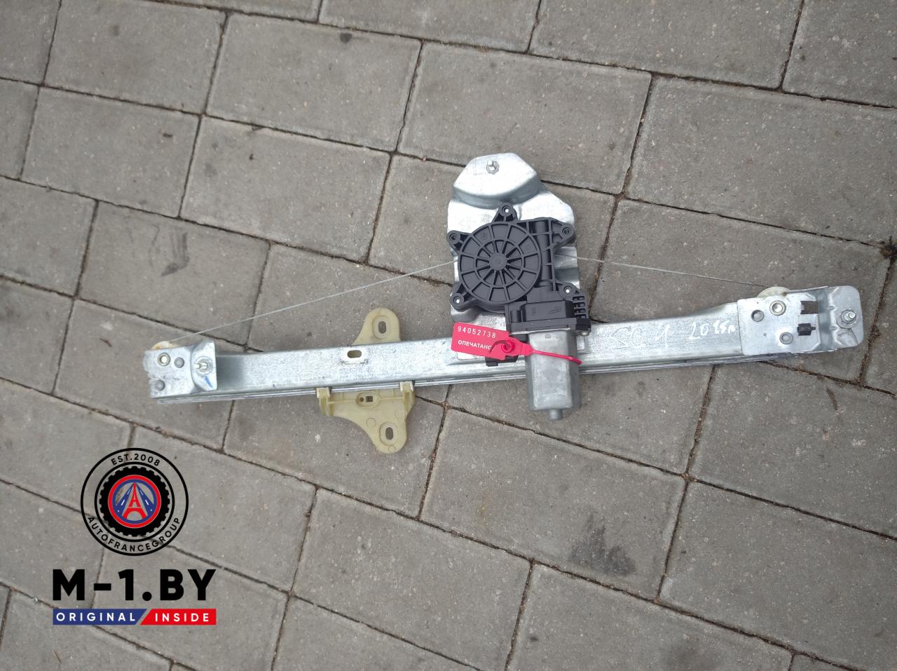 стеклоподъемник передний правый Renault Clio 4 поколение (2012 - 2016), 128001471 - фото №1