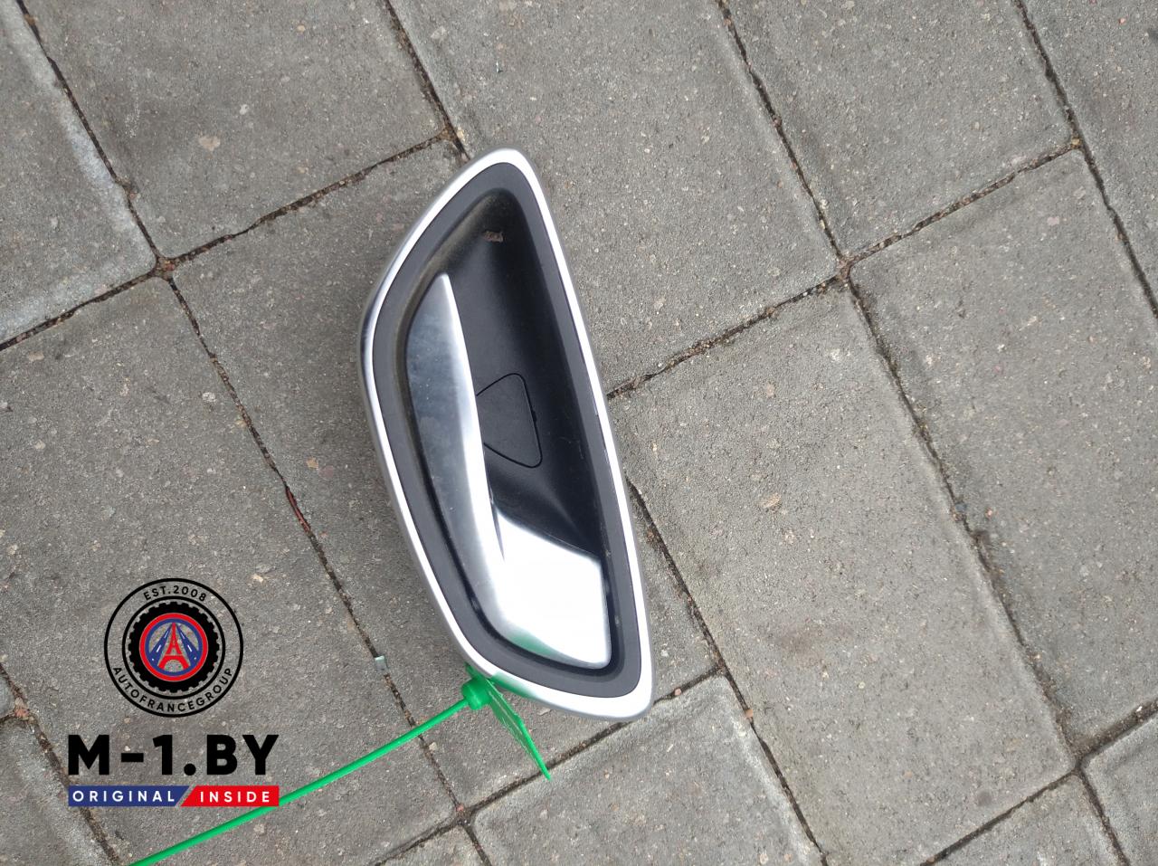 ручка обшивки двери передней правой Renault Scenic 4 поколение (2016 - 2020) - фото №1