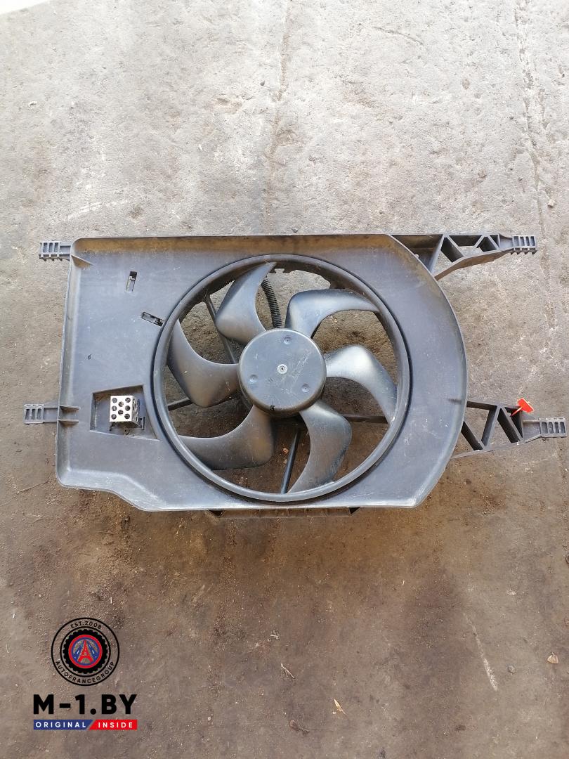 вентилятор радиатора Renault Espace 4 поколение (2002 - 2006), 8200675339 - фото №1