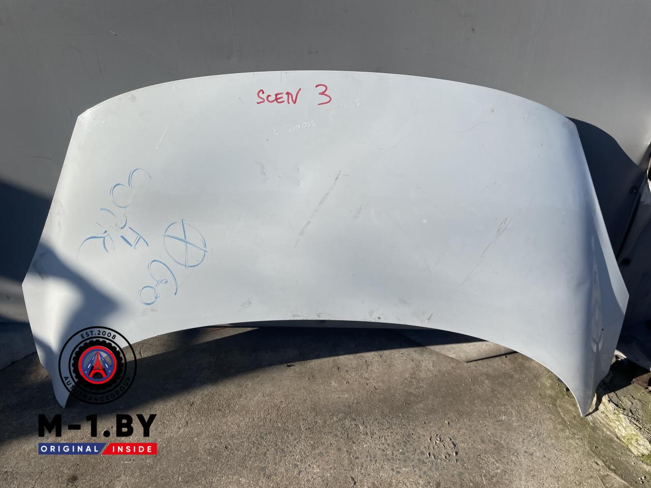 капот Renault Scenic 3 поколение (2009 - 2012) - фото №1