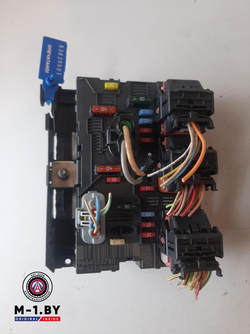 блок предохранителей Peugeot 207 1 поколение (2006 - 2009), BSML11, 9664055780 - фото №1