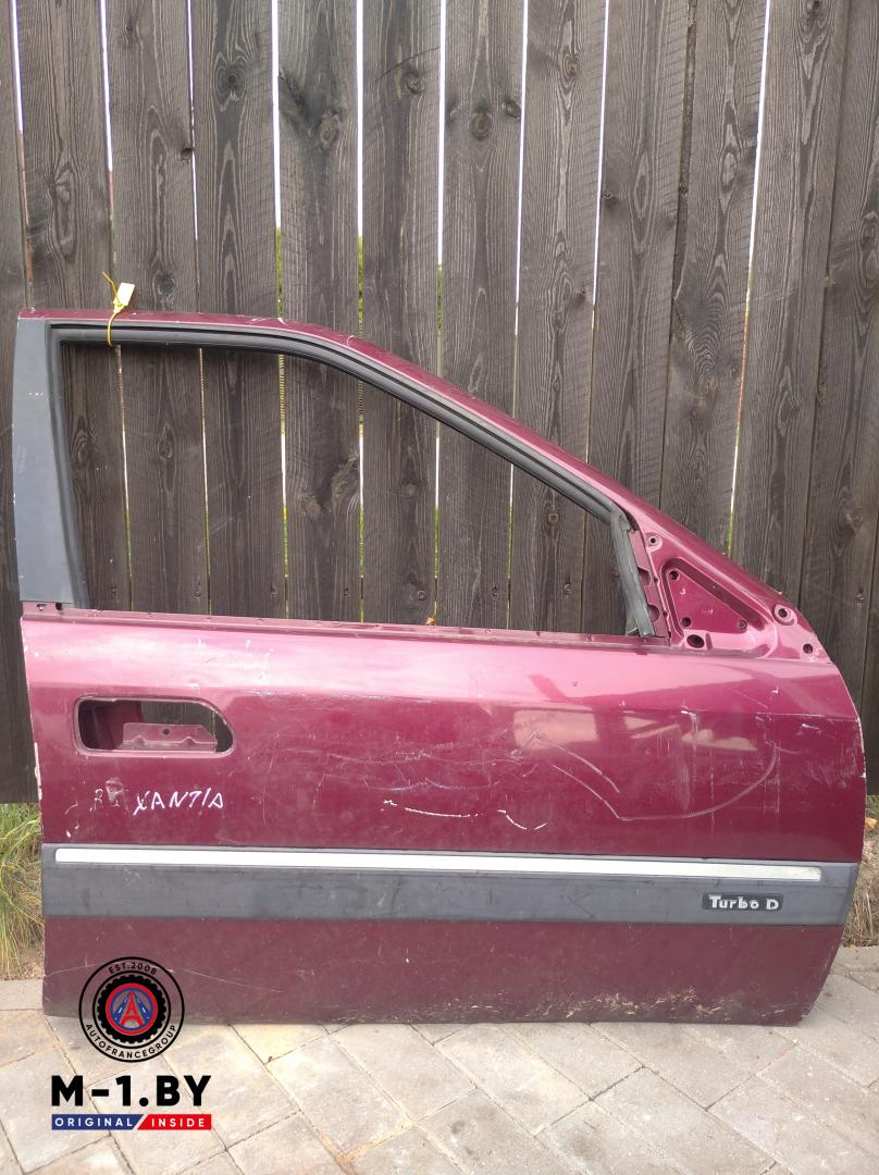 дверь передняя правая Citroen Xantia 1 поколение (1992 - 1998) - фото №1