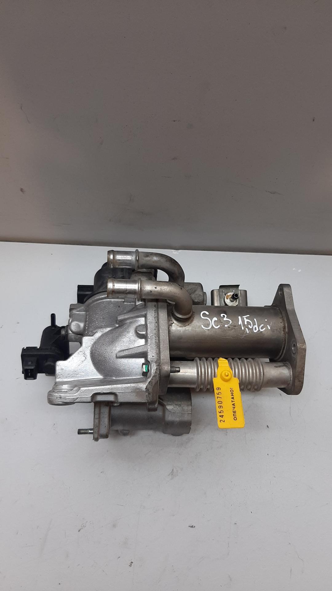 охладитель EGR / Радиатор EGR Renault Scenic 3 поколение 2010, 1.5 л., дизель, 8200912059 - фото №1