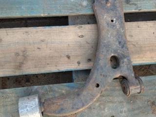 рычаг передний левый Ford Fusion 1 поколение (2002 - 2005), 1.4 л., дизель