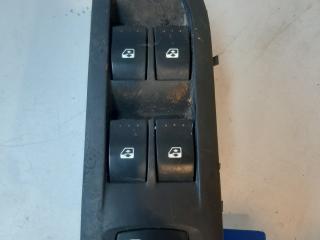 блок управления стеклоподъемниками Renault Laguna 2 поколение [рестайлинг] (2005 - 2007), 8200397297