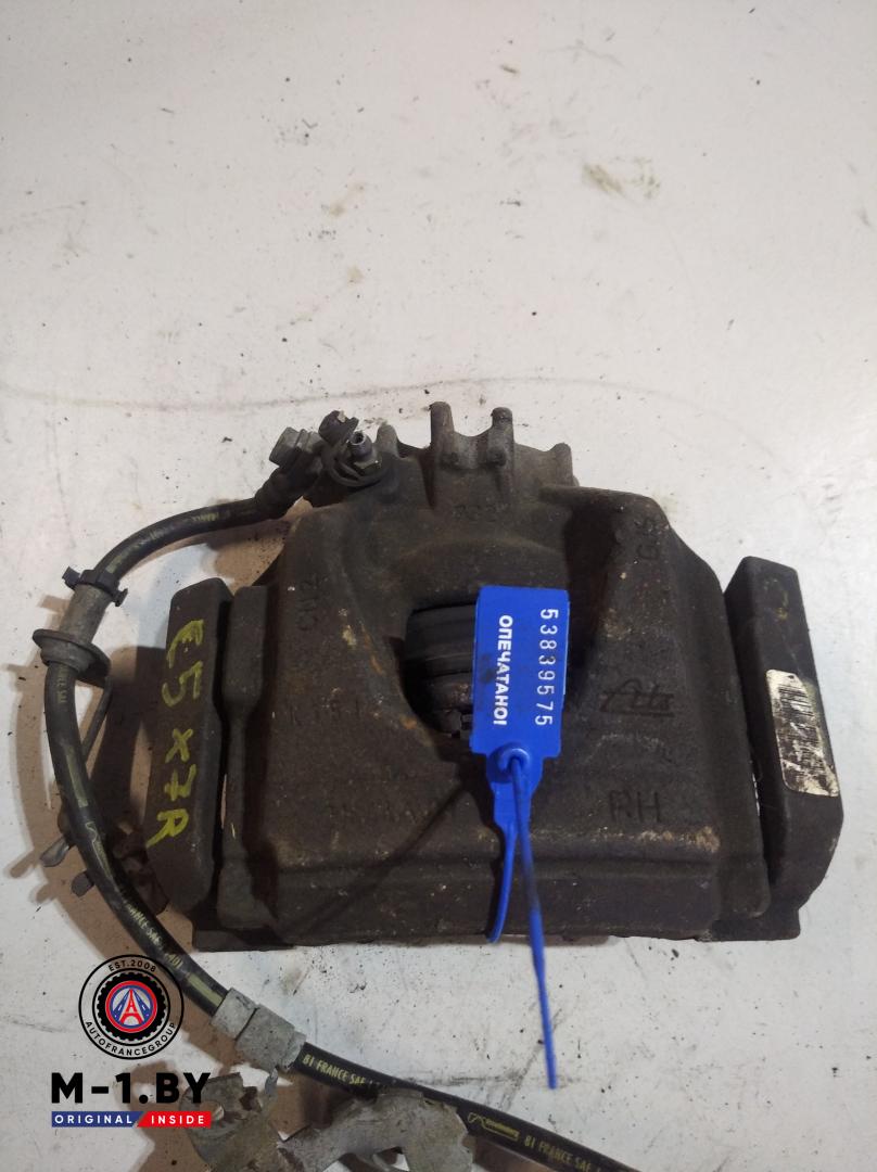 суппорт передний правый Citroen C5 2 поколение (2008 - 2017), 1.6 л., дизель - фото №1