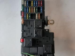 блок предохранителей Volvo S80 1 поколение 1999, 518322003, 9494207