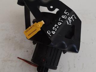 насос продувки катализатора Volkswagen Passat B5 [рестайлинг] 2001, 1.8 л., бензин, 06A959253B