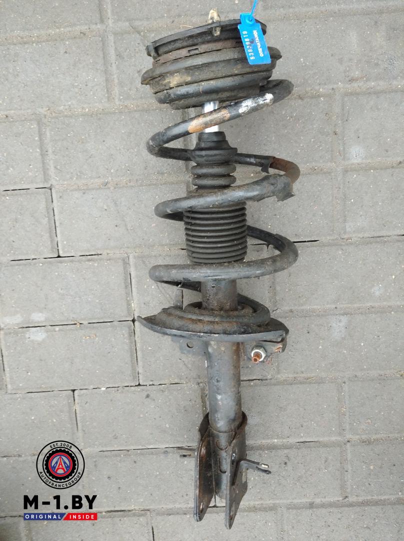 стойка передняя левая Renault Laguna 2 поколение (2001 - 2005) - фото №1