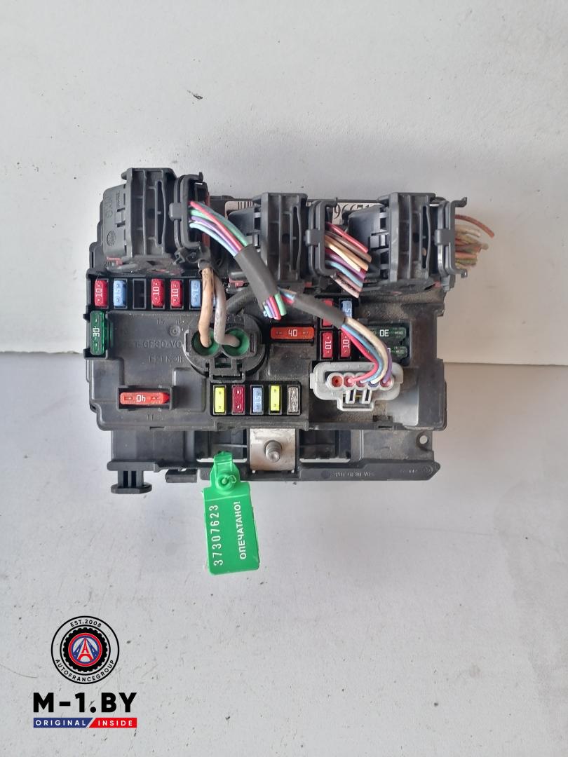 блок предохранителей Peugeot 207 1 поколение (2006 - 2009), 9667199680, BSMR08 - фото №1