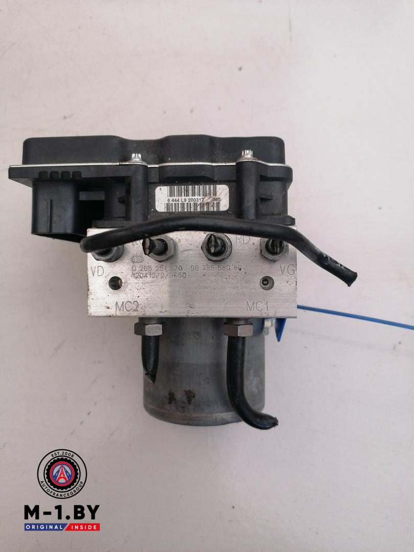 блок ABS Citroen DS4 1 поколение (2010 - 2016), 0265251570, 9678558080 - фото №1