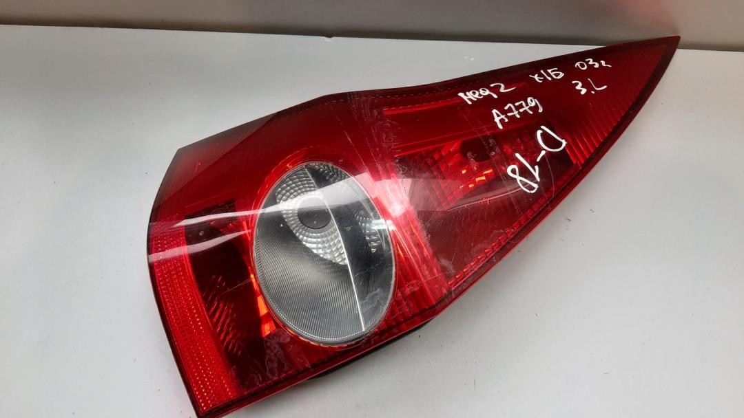 фонарь задний левый Renault Megane 2 поколение 2004, 1.9 л., дизель, 8200142684 - фото №1