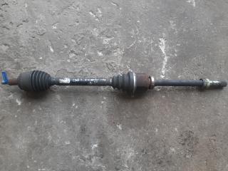 полуось передняя правая (приводной вал, ШРУС) Renault Laguna 3 поколение (2007 - 2012), 2.0 л., дизель, 8200618168