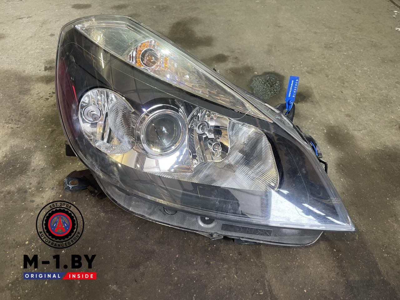 фара правая Renault Clio 3 поколение (2005 - 2009) - фото №1