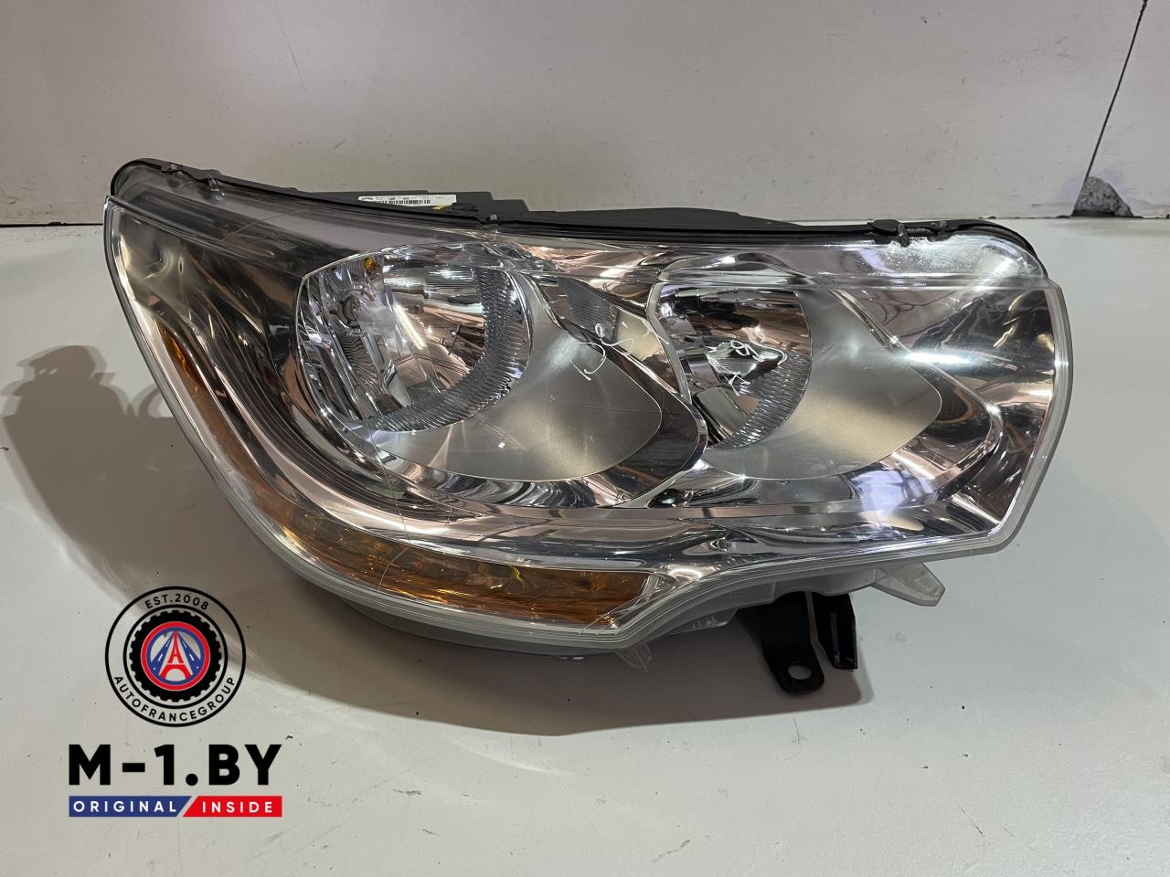 фара правая Citroen C4 2 поколение (2010 - 2017), 9674903580 - фото №1