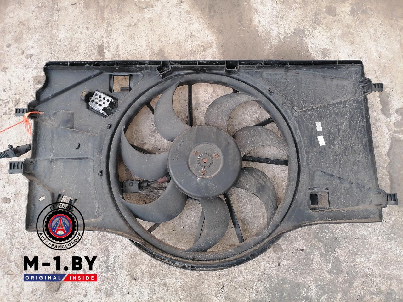вентилятор радиатора Renault Laguna 3 поколение (2007 - 2012), 214810039R, 0130307096 - фото №1