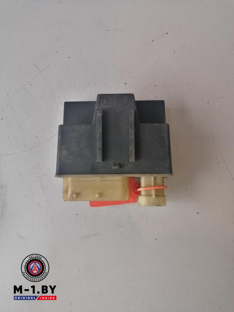 блок управления вентилятором (реле) Citroen C5 1 поколение (2000 - 2004), 9652021180 - фото №1