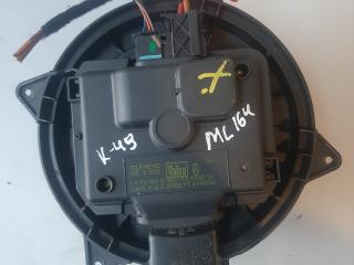 моторчик печки Mercedes-Benz M-Класс W164 (2005 - 2008), A1648350007