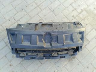 решетка радиатора Renault Scenic 3 поколение (2009 - 2012)