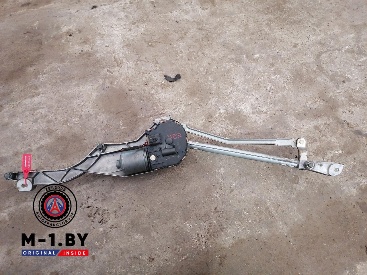 механизм стеклоочистителя (трапеция дворников) Mercedes-Benz E-Класс W210/S210 (1995 - 1999), 1397220565 - фото №1