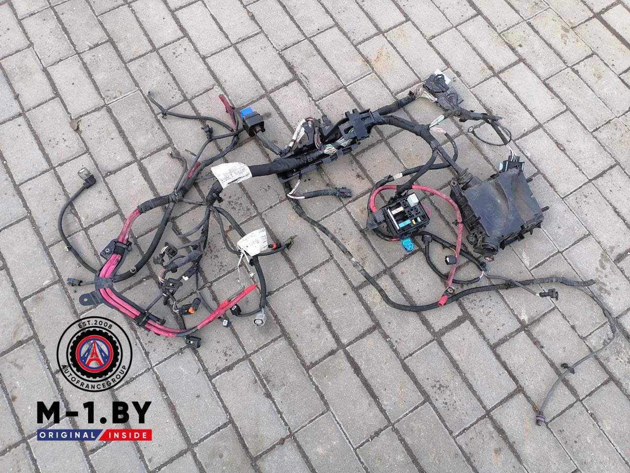 проводка двигателя Renault Megane 3 поколение (2008 - 2014), 1.5 л., дизель, МКПП, K9K832, S180067106A, 237100307R, 240110129R, 237100033 - фото №1