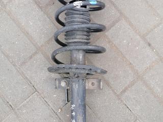 стойка передняя правая Renault Megane 2 поколение (2002 - 2006)