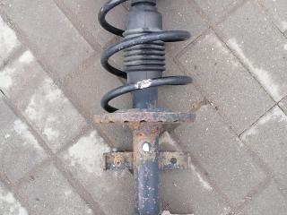 стойка передняя правая Renault Clio 3 поколение (2005 - 2009), 1.5 л., дизель