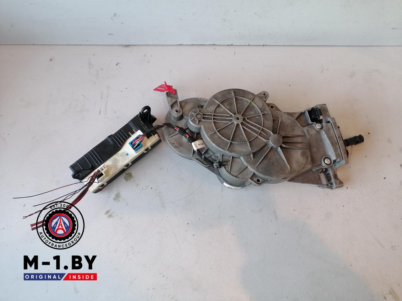 электропривод багажника Mercedes-Benz C-Класс W205/S205/C205 (2014 - 2018), A2057604100, A2059007218 - фото №1