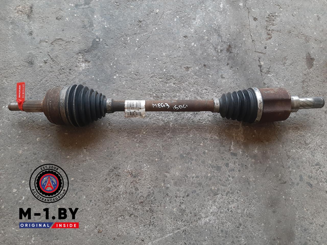 полуось передняя левая (приводной вал, ШРУС) Renault Megane 3 поколение (2008 - 2014), 1.5 л., дизель, 8200847584 - фото №1