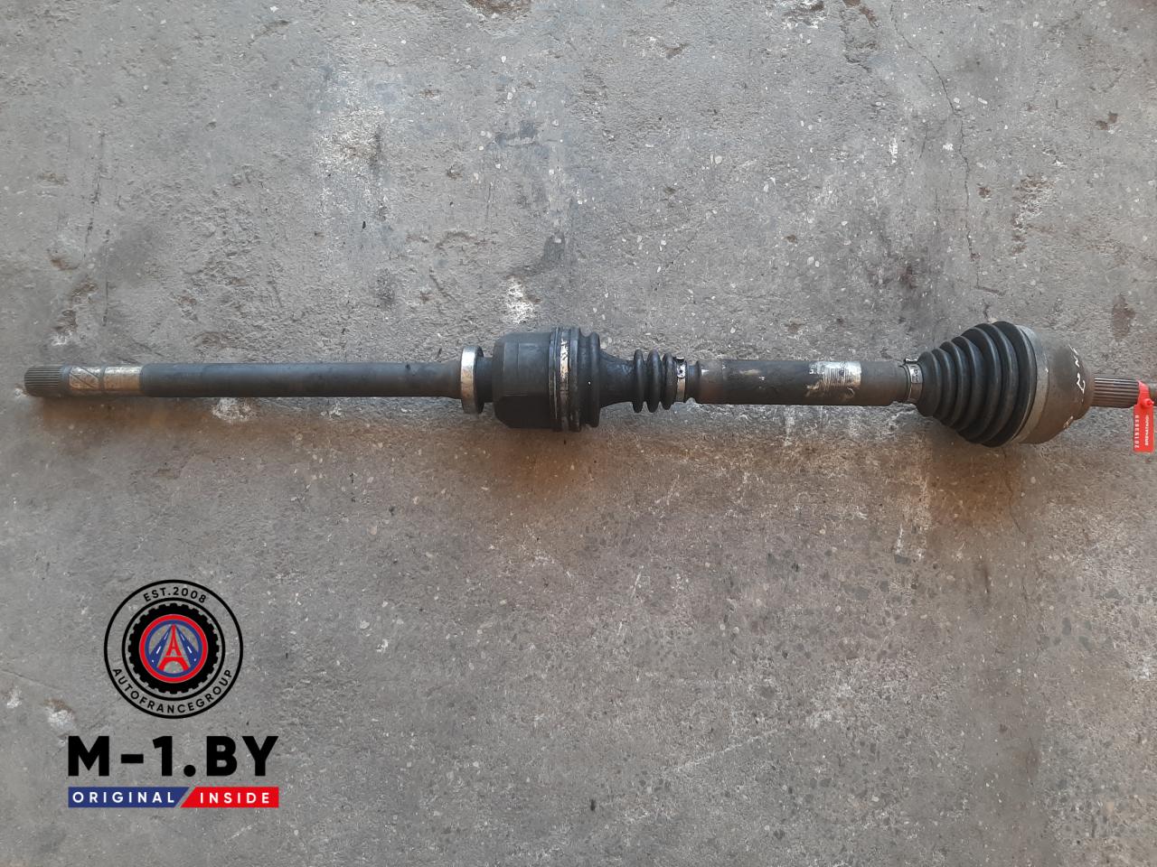 полуось передняя правая (приводной вал, ШРУС) Renault Laguna 2 поколение (2001 - 2005), 2.2 л., дизель, 8200169177 - фото №1