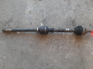 полуось передняя правая (приводной вал, ШРУС) Renault Laguna 2 поколение (2001 - 2005), 2.2 л., дизель, 8200169177