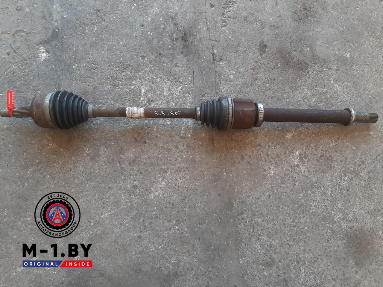 полуось передняя правая (приводной вал, ШРУС) Renault Scenic 3 поколение (2009 - 2012), 1.5 л., дизель, 8200725502 - фото №1