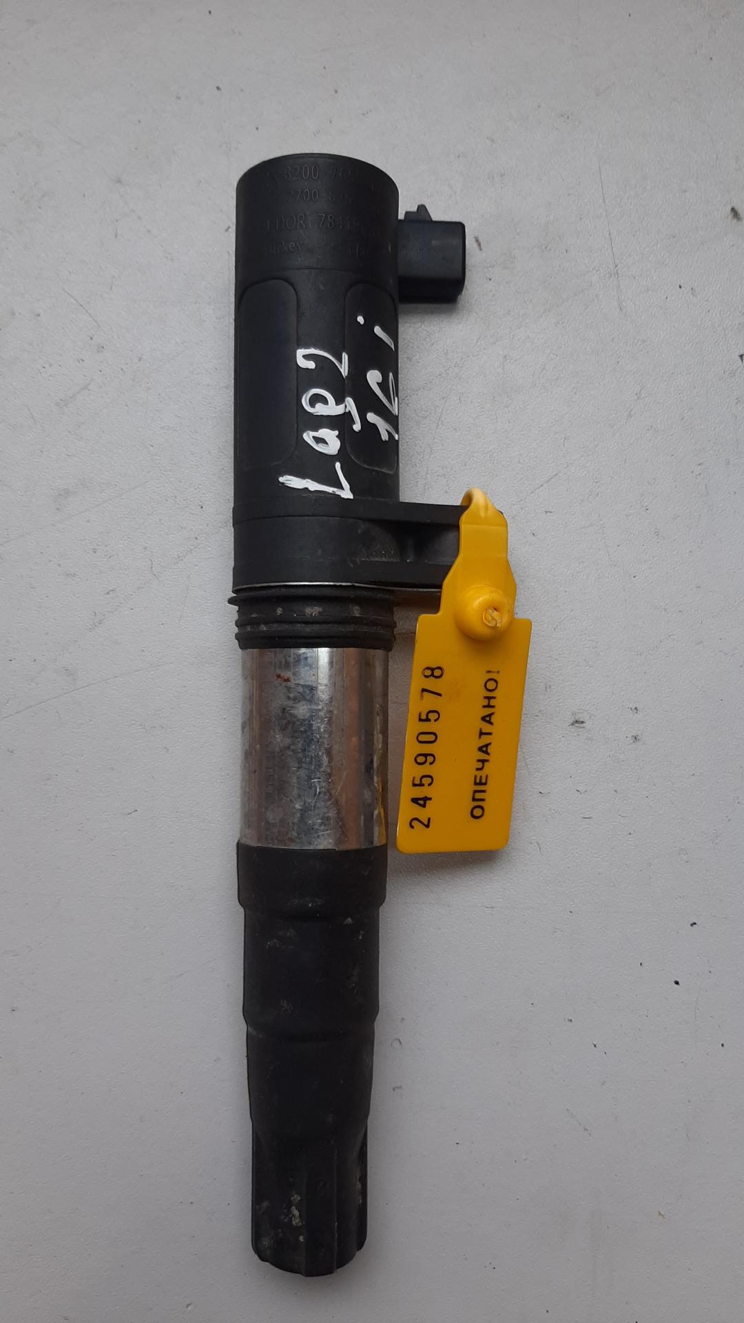 катушка зажигания Renault Laguna 2 поколение 2003, 1.6 л., бензин, 8200765882 - фото №1