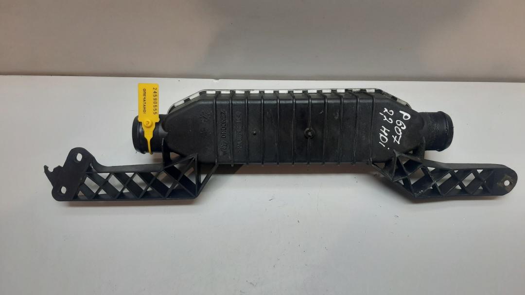 охладитель EGR / Радиатор EGR Peugeot 607 1 поколение 2003, 2.2 л., дизель, 5020709F - фото №1