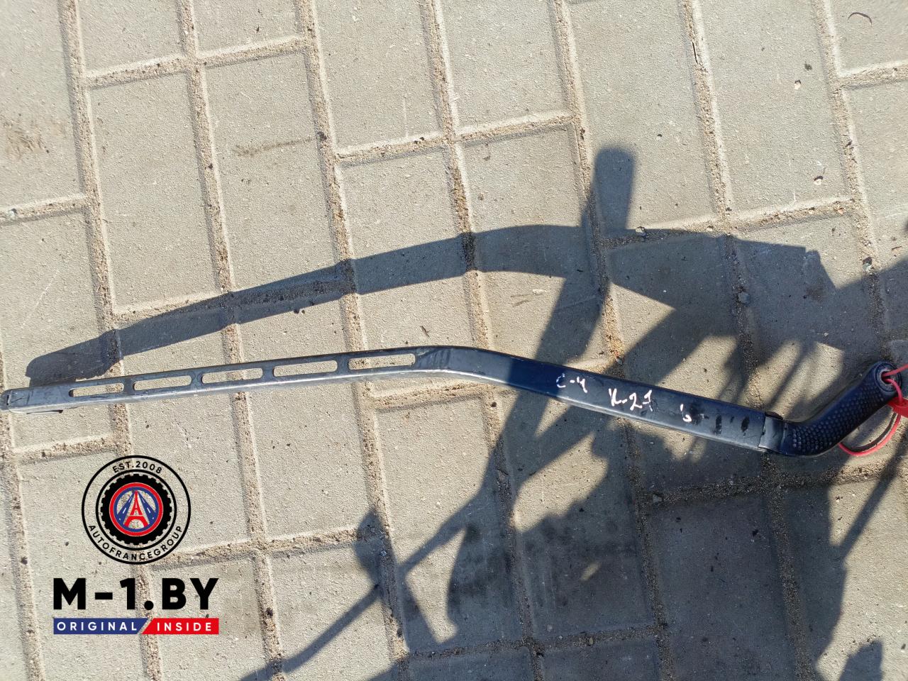 щеткодержатель (поводок стеклоочистителя, дворник) Citroen C4 1 поколение (2004 - 2008) - фото №1