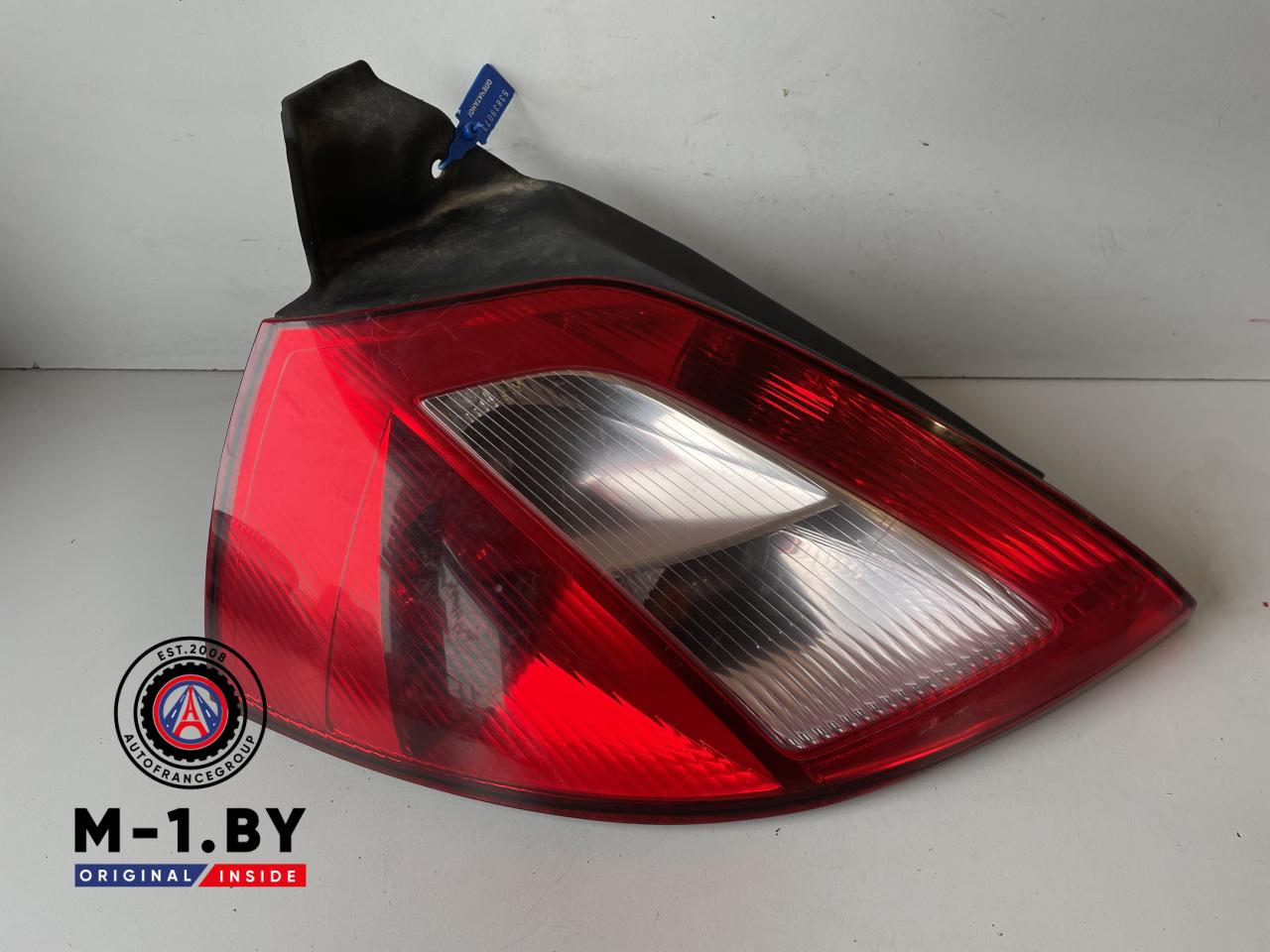 фонарь задний левый Renault Megane 2 поколение (2002 - 2006) - фото №1