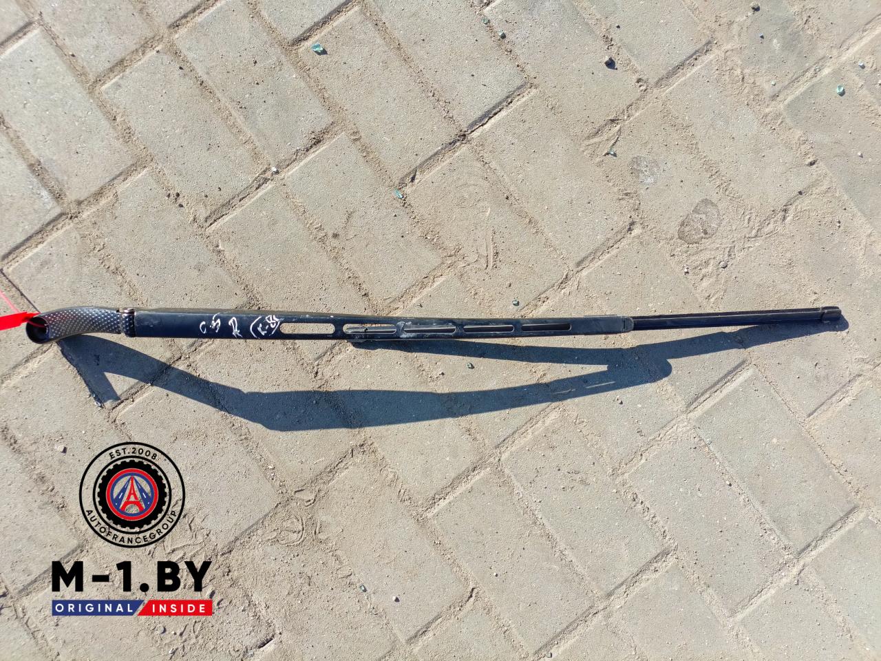 щеткодержатель (поводок стеклоочистителя, дворник) Citroen C5 2 поколение (2008 - 2017) - фото №1