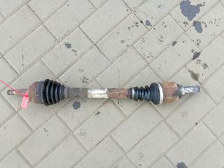 полуось передняя левая (приводной вал, ШРУС) Renault Scenic 2 поколение (2003 - 2006), 1.6 л., бензин, 8200575489