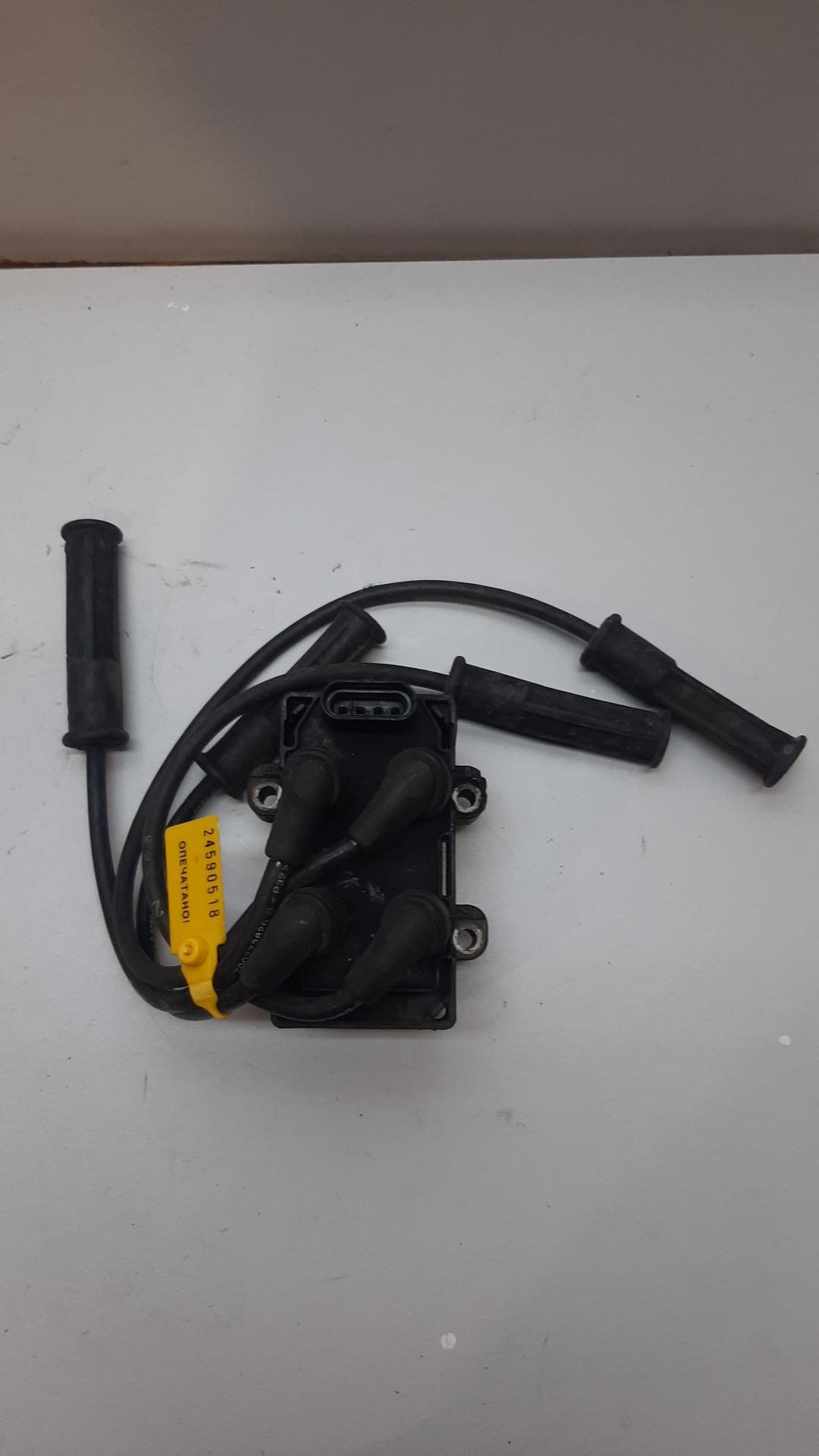 катушка зажигания Renault Megane 1 поколение 1996, 1.6 л., бензин, 7700274008 - фото №1