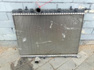 радиатор (основной) Citroen C4 1 поколение (2004 - 2008), 1.6 л., бензин, 96585366580