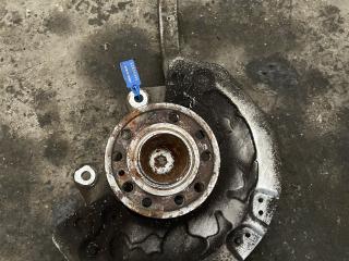 ступица передняя правая Mercedes-Benz C-Класс W205/S205/C205 (2014 - 2018), 1.6 л., дизель