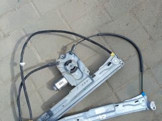 стеклоподъемник электрический передний правый Renault Clio 3 поколение (2005 - 2009), купе