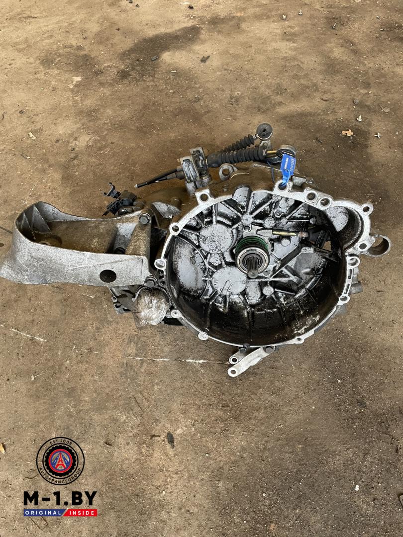 КПП механическая (МКПП) Volvo V70 2 поколение (2000 - 2005), 2.4 л., бензин - фото №1