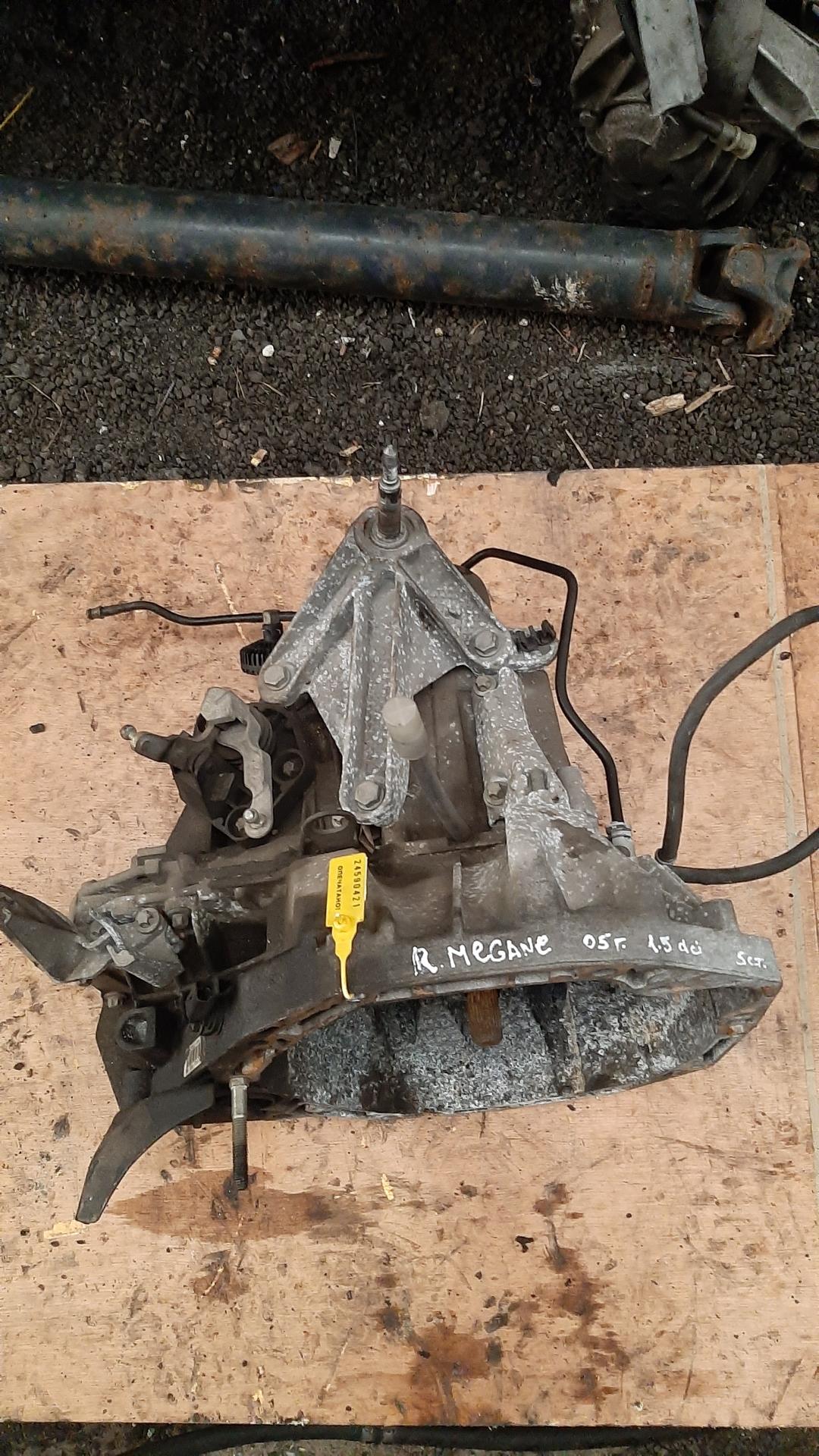 КПП механическая (МКПП) Renault Megane 2 поколение 2005, 1.5 л., дизель, МКПП, 8200166688 - фото №1