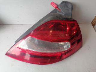 фонарь задний правый Renault Megane 2 поколение [рестайлинг] (2006 - 2012), хетчбэк 5 дв., 8200413216