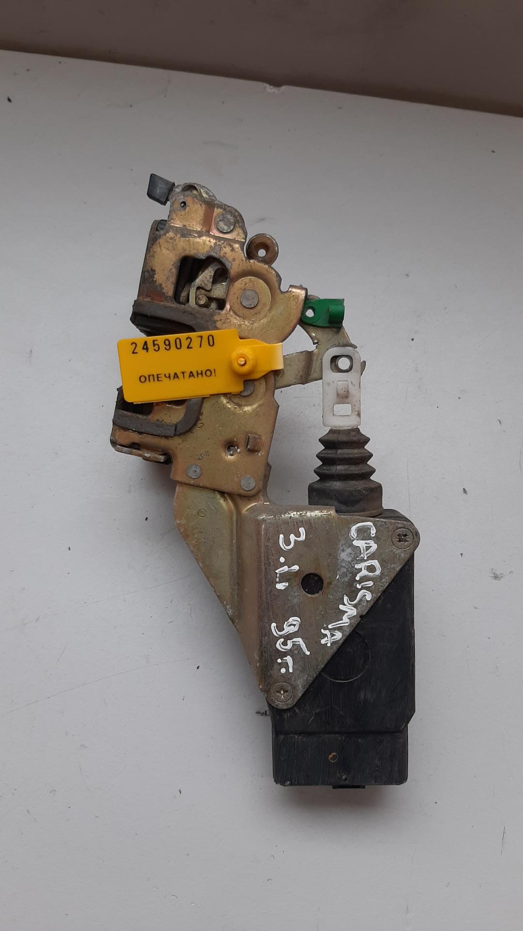 замок двери задней левой Mitsubishi Carisma 1 поколение 1997, 1.6 л., бензин - фото №1