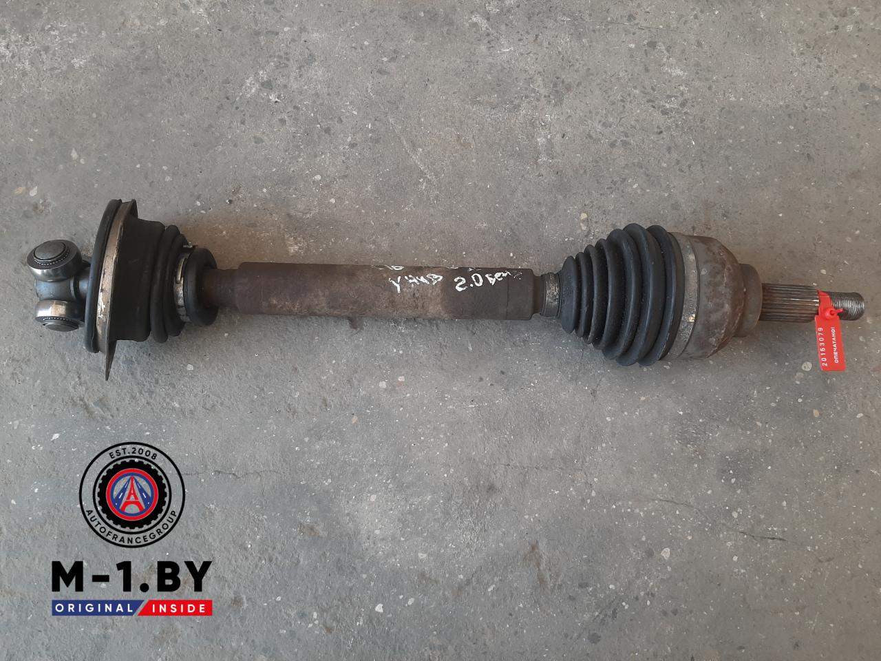 полуось передняя левая (приводной вал, ШРУС) Renault Laguna 2 поколение (2001 - 2005), 2.0 л., бензин - фото №1