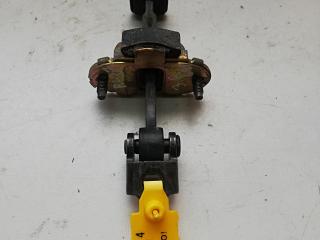 ограничитель открывания двери Peugeot 407 1 поколение 2006